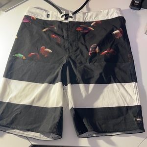 Cans: Men’s Boardshorts
